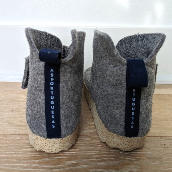 ***SOLD*** Asportuguesas by Fly London Case Bootie - Picture 3 of 7